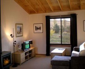 Berridale Cottage - Accommodation Perth 2