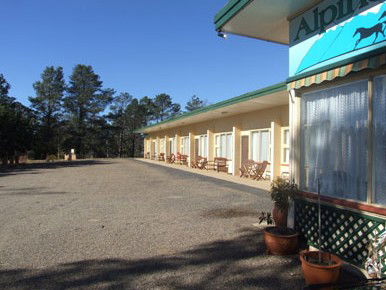 Alpine Country Motel - Accommodation Perth 2