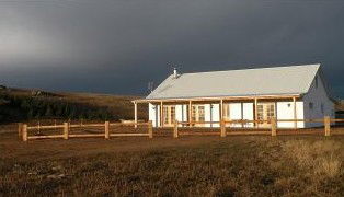 Lachney Cottage - Accommodation Perth 2