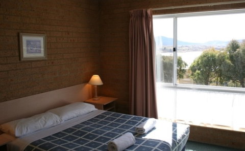 The Ski Inn Motel - Accommodation Perth 3