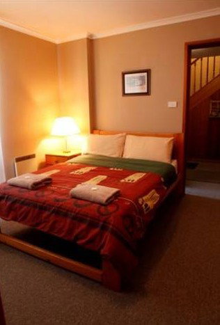 Three Way Inn - Accommodation Perth 1