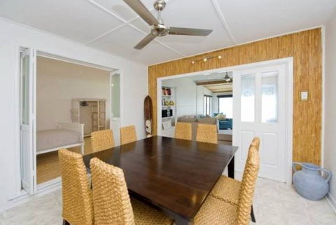 A Beach House On Sunset - Perth Resorts 1