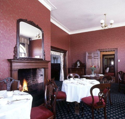 Mandelson's Of Goulburn - Accommodation Perth 1