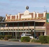 Commercial Hotel Barellan