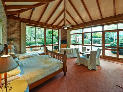 The Garden Room Bed And Breakfast - Perth Resorts 3