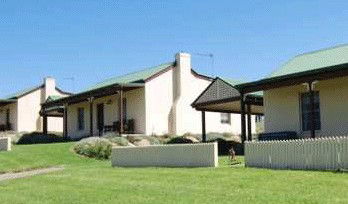 Wagga Wagga Country Cottages - Accommodation Perth 1
