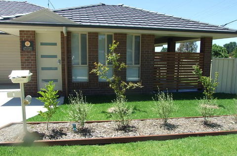 Armidale Executive Short Stay Apartments - Perth Resorts 5