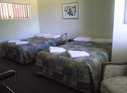Clansman Motel - Accommodation Perth 2