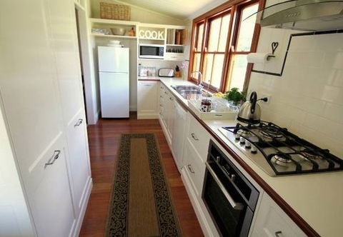 Annie's Folly Boutique Accommodation - Accommodation Perth 4