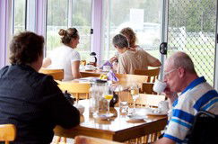 Camelot Retreat - Accommodation Perth 3