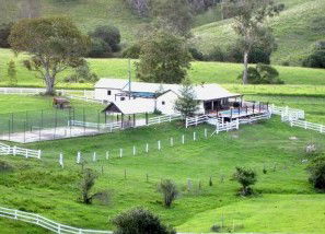 Barkeldine Farm Country Retreat - Accommodation Perth 4