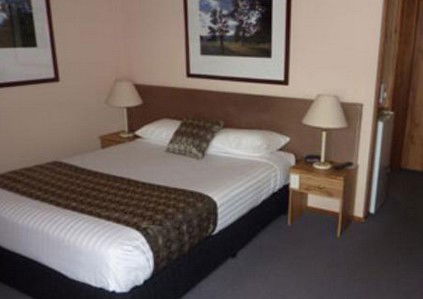 Baybrook Motor Inn - Accommodation Perth 3