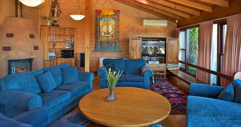 Bodhi Cottages - Mountaintop Villa - Accommodation Perth 5