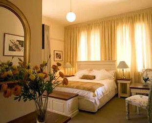 Amazing Country Escapes - Five Frogs - Accommodation Perth 5
