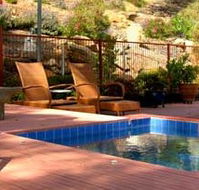 Amazing Country Escapes - Wombadah Guesthouse - Accommodation Perth