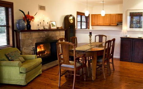 A Church And Homestead In Mudgee - Accommodation Perth 3
