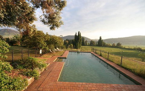 A Church And Homestead In Mudgee - Accommodation Perth 5