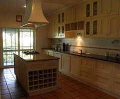 Moore Park Beach - Serenity Beach House - Perth Resorts 2