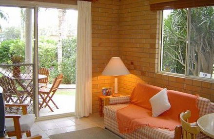 Shoreline Apartments Woodgate Beach - Accommodation Perth 3