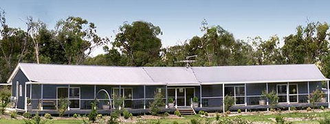 Rovers Rest Guesthouse And Studio Units - Accommodation Perth 2