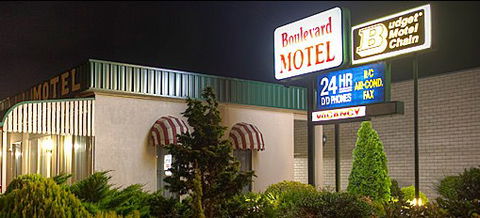Boulevard Motel - Accommodation Perth 0