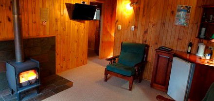 Happy Valley Retreat - Accommodation Perth 4