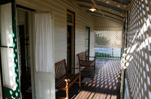 Connor House - Accommodation Perth 2