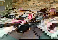 Centre Point Mid-City Motor Inn - Accommodation Perth 2