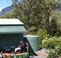 Cave Rock Cottages - Accommodation Perth