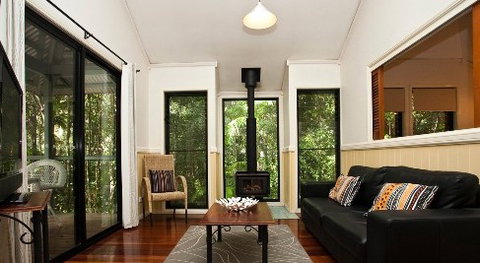 Cedar Creek Lodges At Thunderbird Park - Accommodation Perth 1