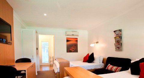 Cedar Creek Lodges At Thunderbird Park - Accommodation Perth 5