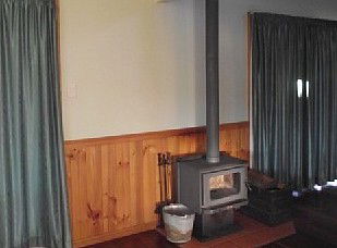 Pineview - Holiday Home - Perth Resorts 2
