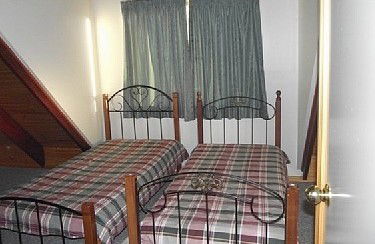 Pineview - Holiday Home - Perth Resorts 3