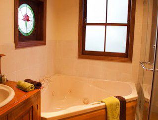 Homewood Cottages - Accommodation Perth 3