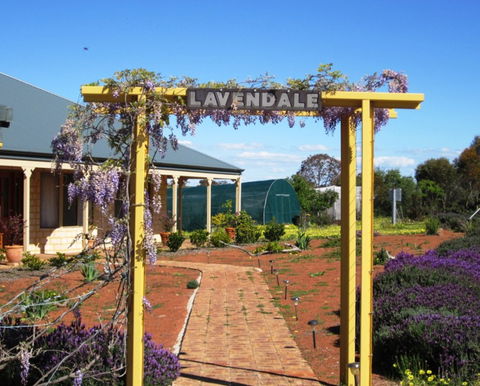 Lavendale Farmstay And Cottages - Accommodation Perth 0