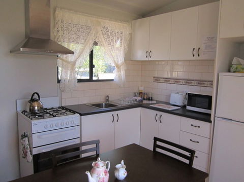 Lavendale Farmstay And Cottages - Accommodation Perth 2