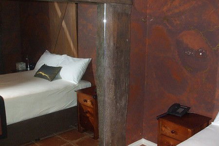 Langtrees Guest Hotel - Accommodation Perth 3