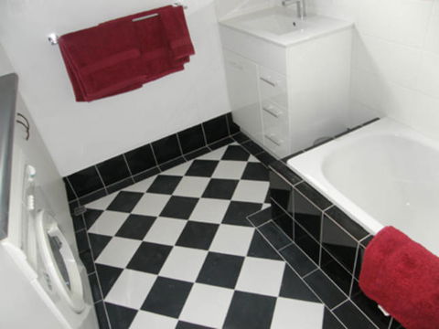 Adair Apartment - Accommodation Perth 5