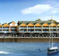 Quality Suites Crest Mandurah - Accommodation Perth