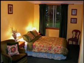 Rosellas At Canyon Lookout - Accommodation Perth 1