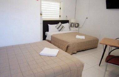 Evening Star Motel - Accommodation Perth 1