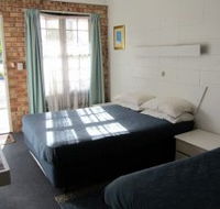 Surf Street Motel - Accommodation Perth
