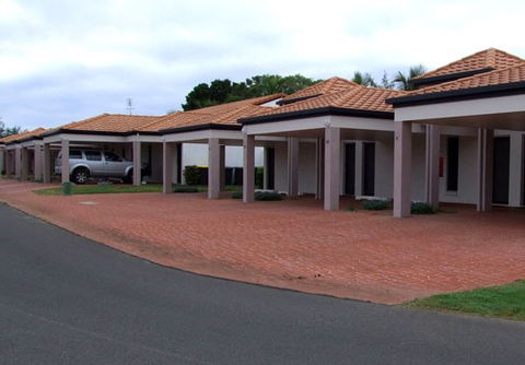 Coral Cove Resort - Accommodation Perth 0