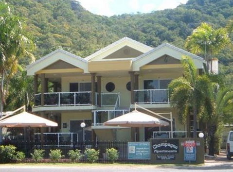 Champagne Apartments - Accommodation Perth 0