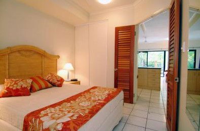 Comfort Suites Trinity Beach Club - Accommodation Perth 1