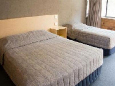 Bribie Island Hotel - Accommodation Perth 3