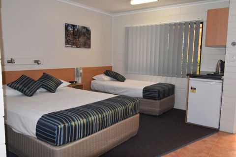 Billabong Motor Inn - Accommodation Perth 10