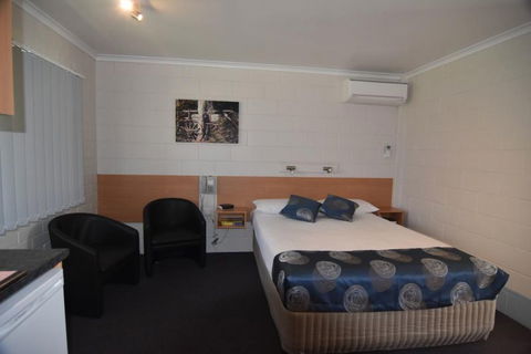 Billabong Motor Inn - Accommodation Perth 11