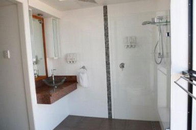Ayr Travellers Motel - Accommodation Perth 2