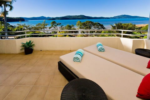 Whitsunday Holidays - Accommodation Perth 0